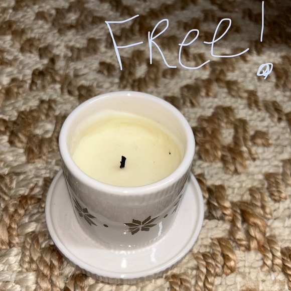 NWT West Elm candle base & topper - vetiver cedar plus extra FREE base candle - Picture 6 of 6